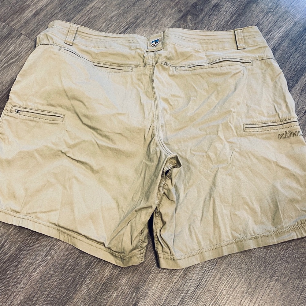 Kuhl Renegade Mens Khaki Tan Hiking Cargo Shorts Size 38 Cotton Nylon Blend